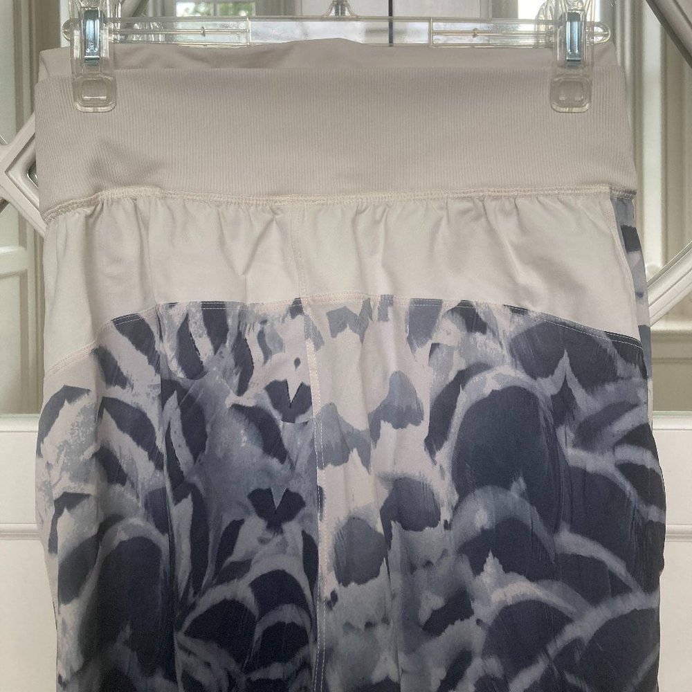 Lululemon Capri pant